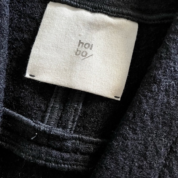 Hoi bo V-neck track. Boiled wool top. - Picture 6 of 8